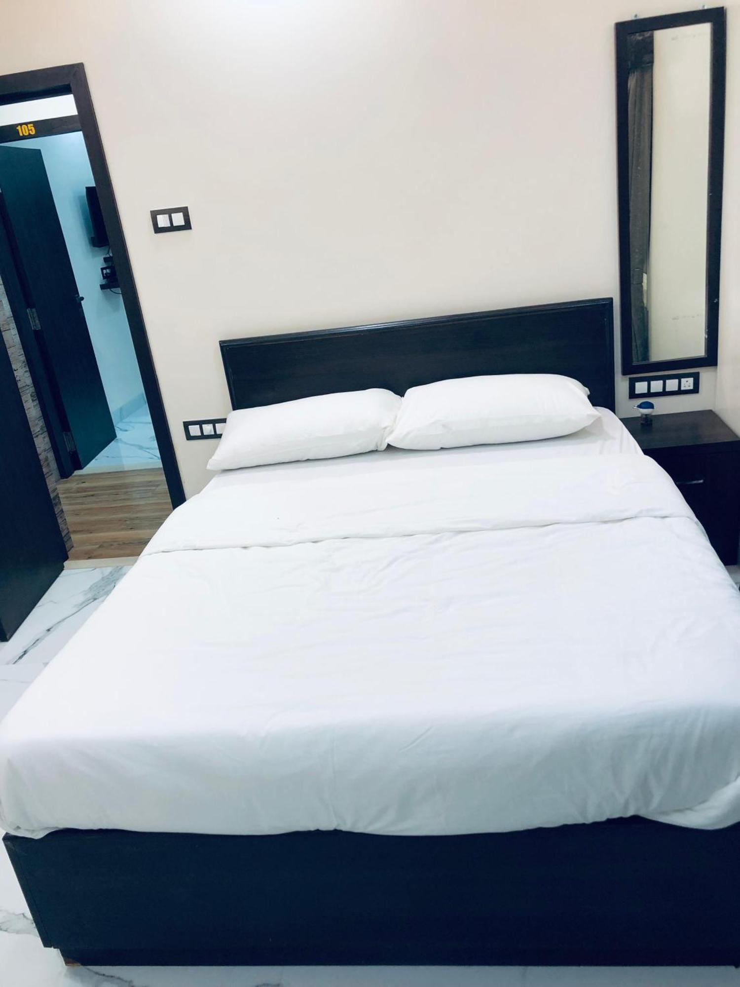 Sameena Guest House Panchgani Dış mekan fotoğraf