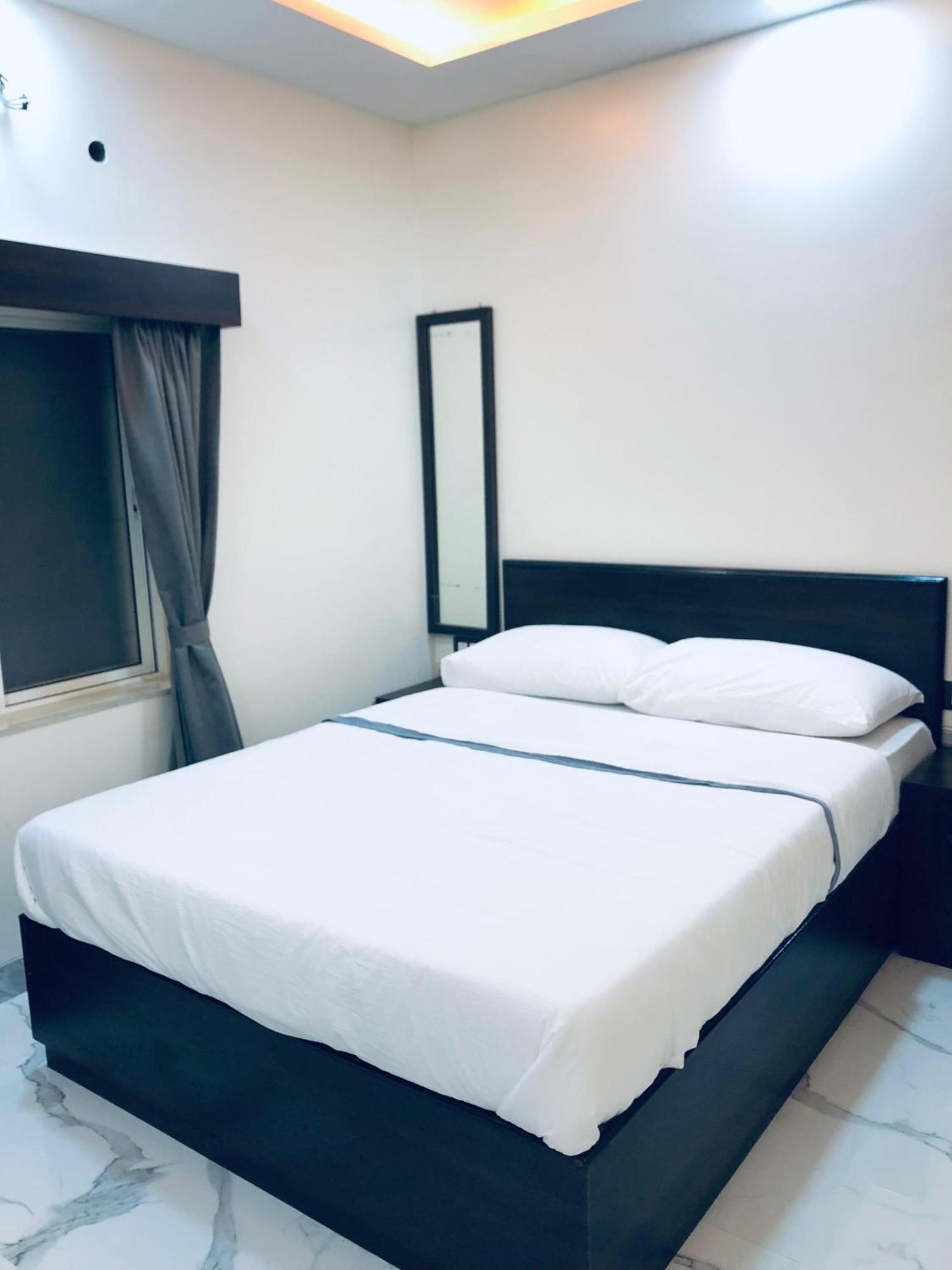 Sameena Guest House Panchgani Dış mekan fotoğraf